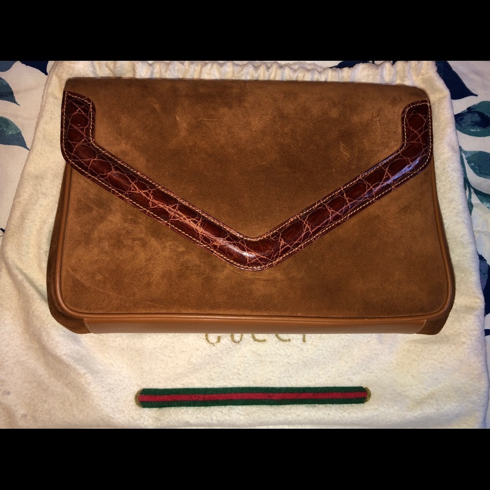 Vintage Suede Gucci Clutch/crossbody